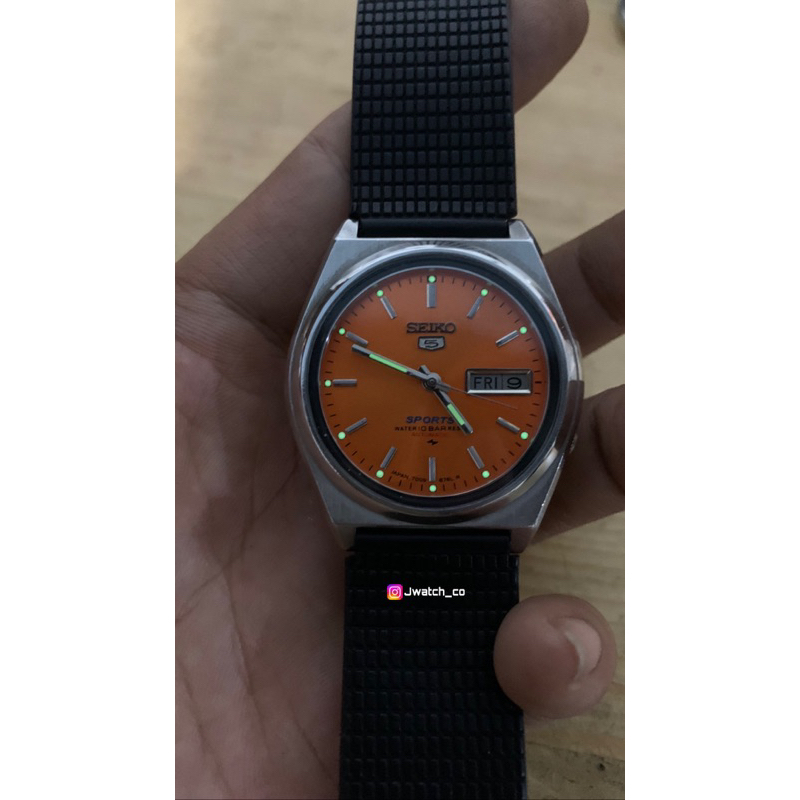 Seiko 5 dial orange Sports Original Caliber 7009 Movement