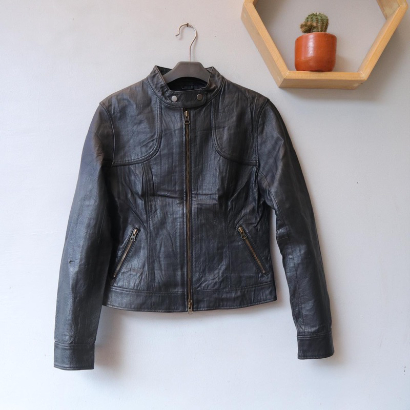 Jaket kulit slim motor rider cewek wanita pl bekas preloved second