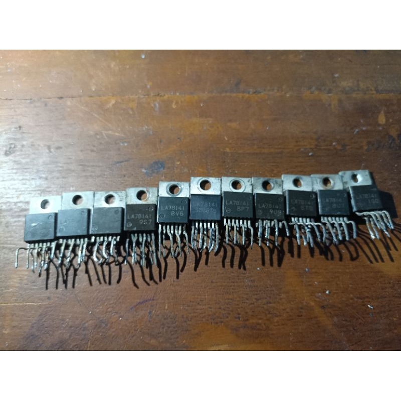 IC VERTIKAL La 78141 Original CABUTAN