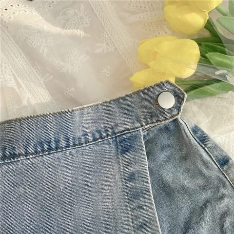 Setelan baju anak perempuan 2-7 tahun one set MOTIF CLASSIC WHITE celana rok jeans kekinian ala korea