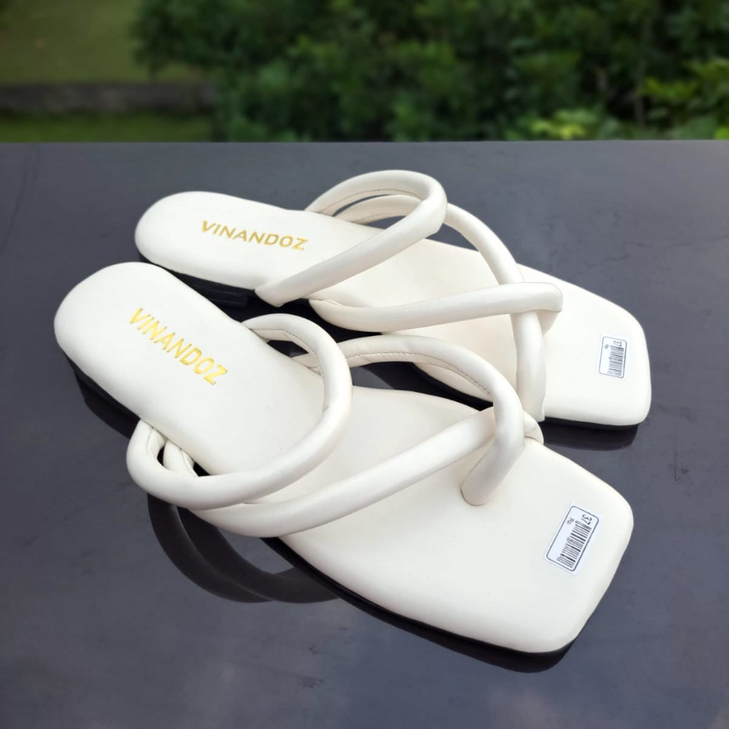 Sandal Teplek Wanita Viral Kekinian Super Empuk Sol 2 cm - TOKOERS BP04