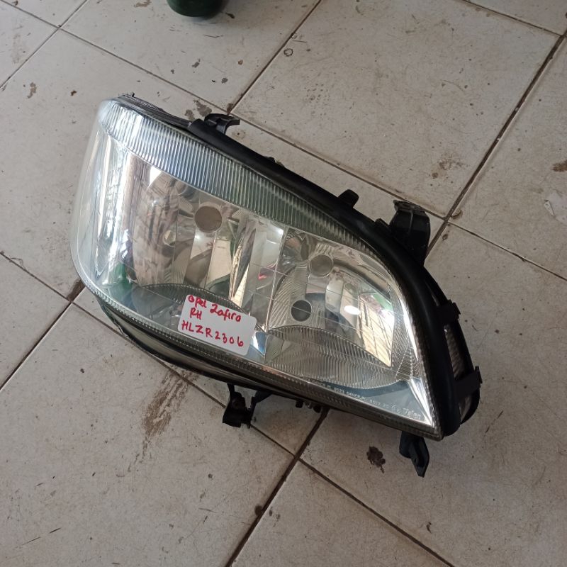 headlamp Opel zafira kanan