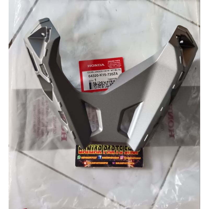 UNDERCOWL CENTER CB150R V4 2021 64320K15720ZA UNDER COWL CENTER CB150R V4 COVER LUMPUR BAGIAN TENGAH