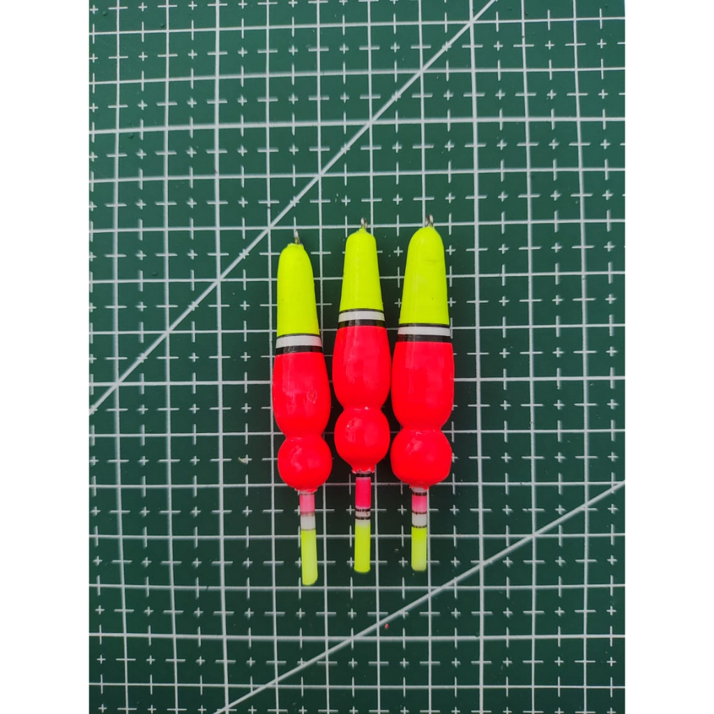 PELAMPUNG KUMBUL PANCING STARLET PANJANG 7 CM BAHAN KAYU WARNA MERAH