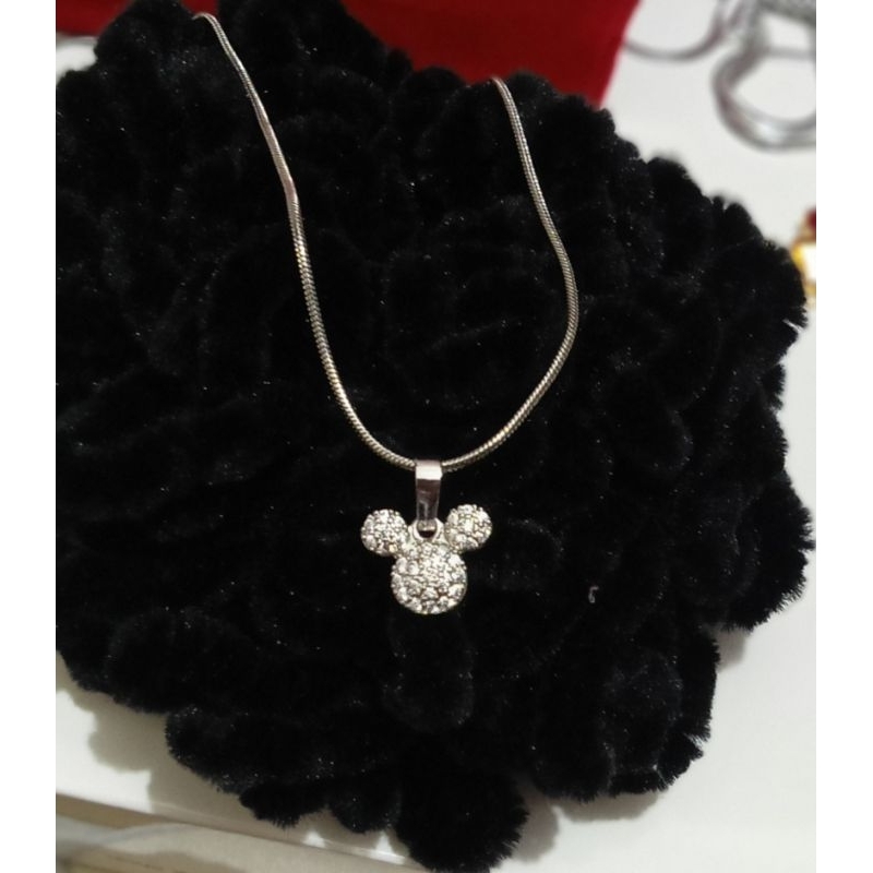 kalung titanium mickeymouse silver uk45 cm berlapis emas dengan mata zircon.