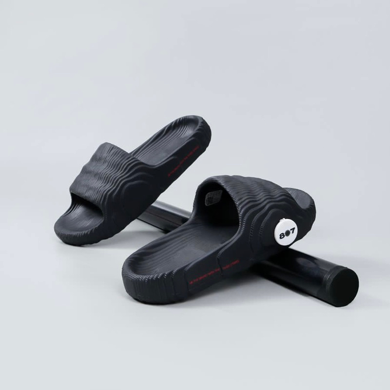 Adidas Adilette Slide Carbon