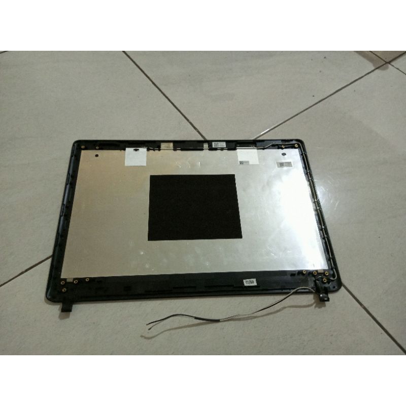 Casing back case led lcd belakang acer es1-432 es1 432