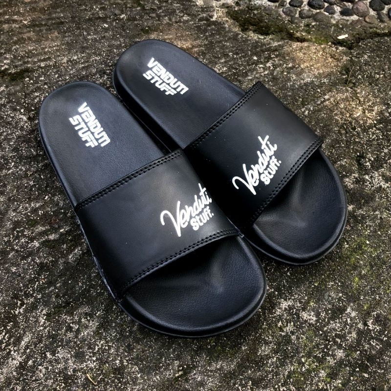 Sandal Selop Pria Wanita Karikatur Black White Sandal Venduti Stuff Original  Unisex