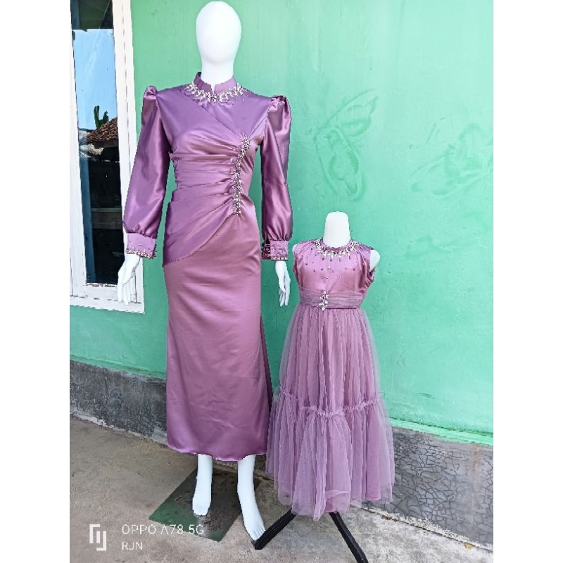 gaun pesta cauple ibu dan anak by Rumah jahit Nabila