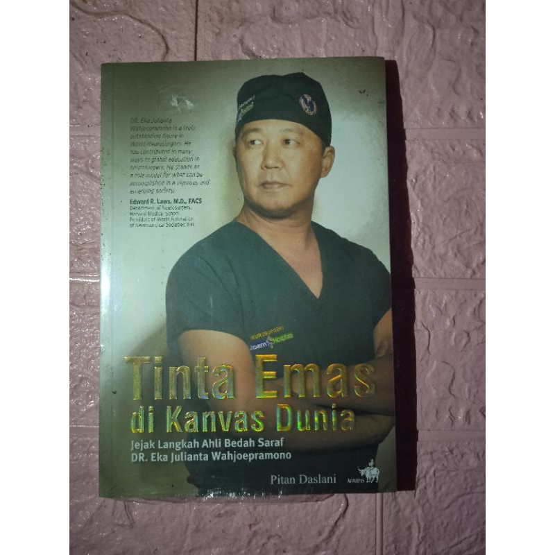 ( preloved ) Buku Tinta Emas di kanvas dunia jejak langkah ahli bedah salaf original