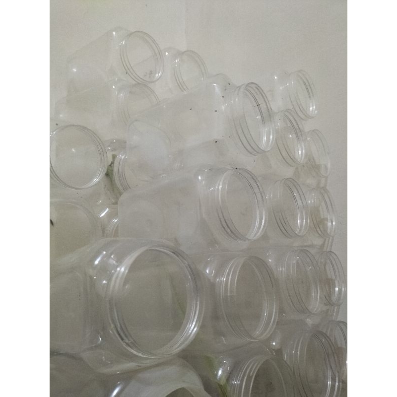 Toples 2 Liter tanpa tutup (bekas)