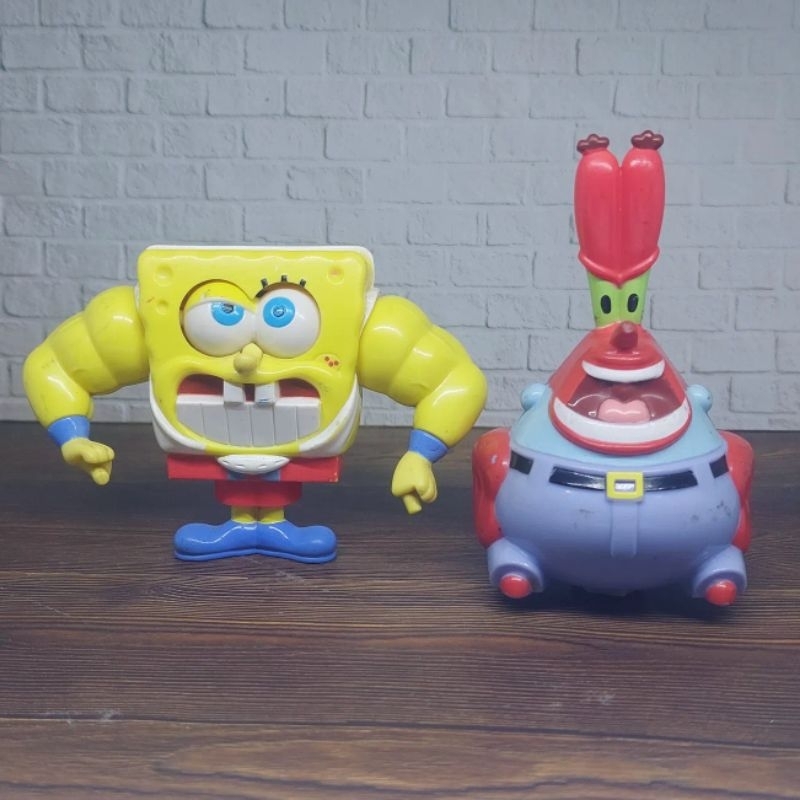 Action Figure Spongebob berotot dan Tuan Crab mainan seken mainan happy meal mcd