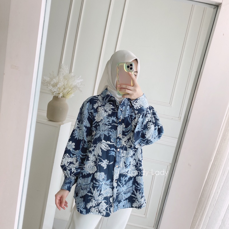 Naria Oversize Blouse