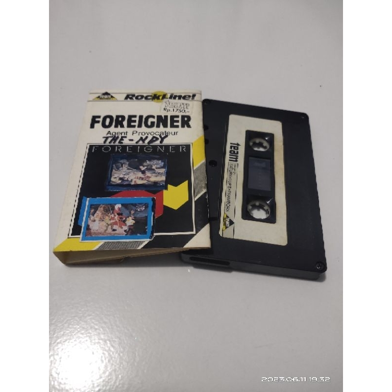 kaset pita foreigner / agen provocateur