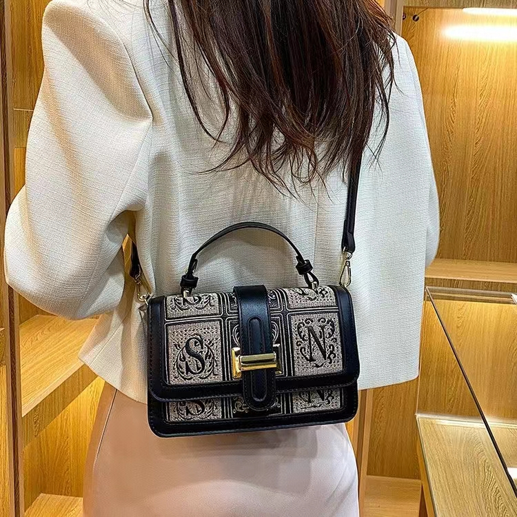 8193 tas selempang wanita tas fashion tas import kekinian tas handbag tas slingbag