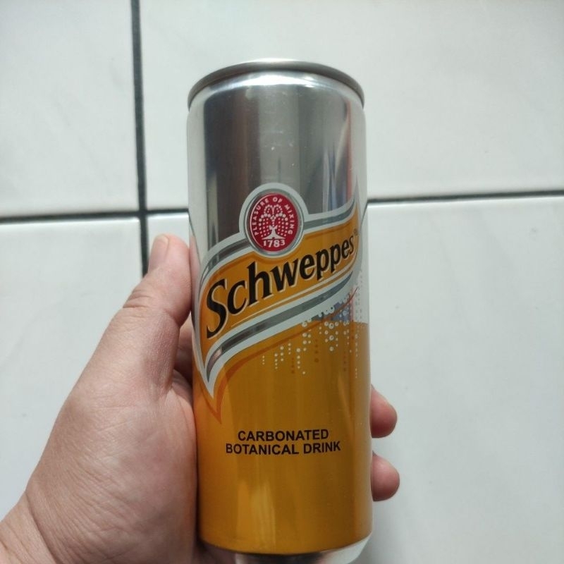 

SCHWEPPES TONIC WATER (CARBONATED BOTANICAL DRINK) 250ML