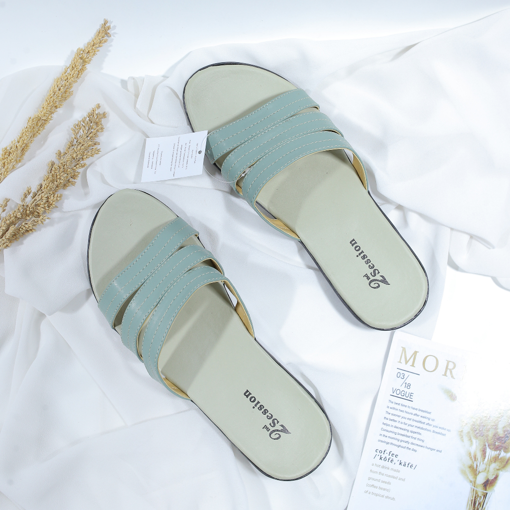 Sendal Slop Cewek Flat Slip On Tidak Licin Anti Slide Sandal Wanita Teplek Selop