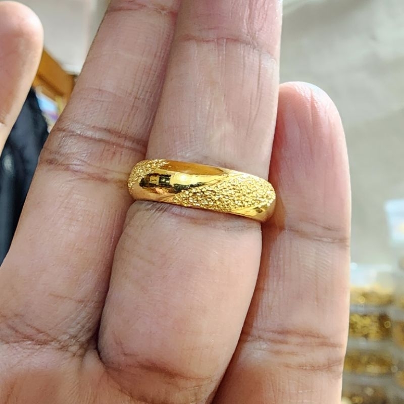 Cincin Belah Rotan Pasir Lapis Emas 24k