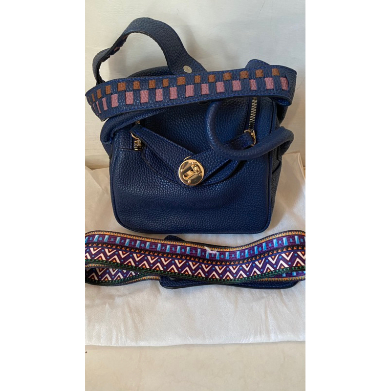 Preloved Tas Lindoy