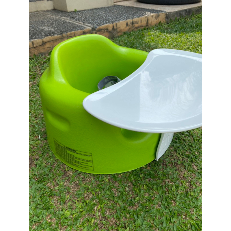 Bumbo seat preloved