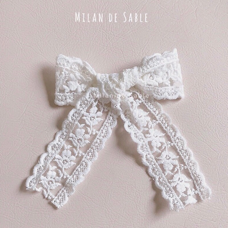 CHARLOTTE BOW - Baby Kids Hair Accesories / Lace Ribbon Bow Hairclip / french clip / Long Bow