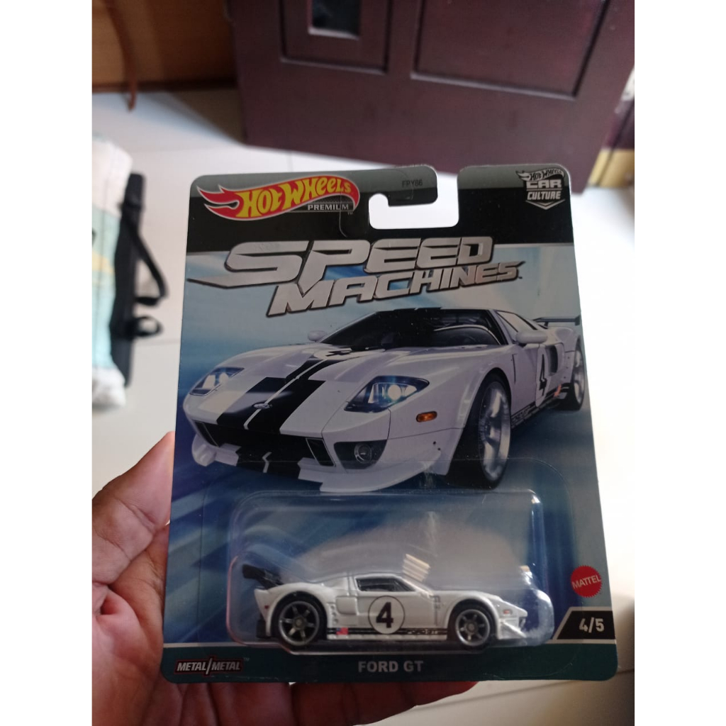 Hotwheels Ford GT speed machines ban comolt