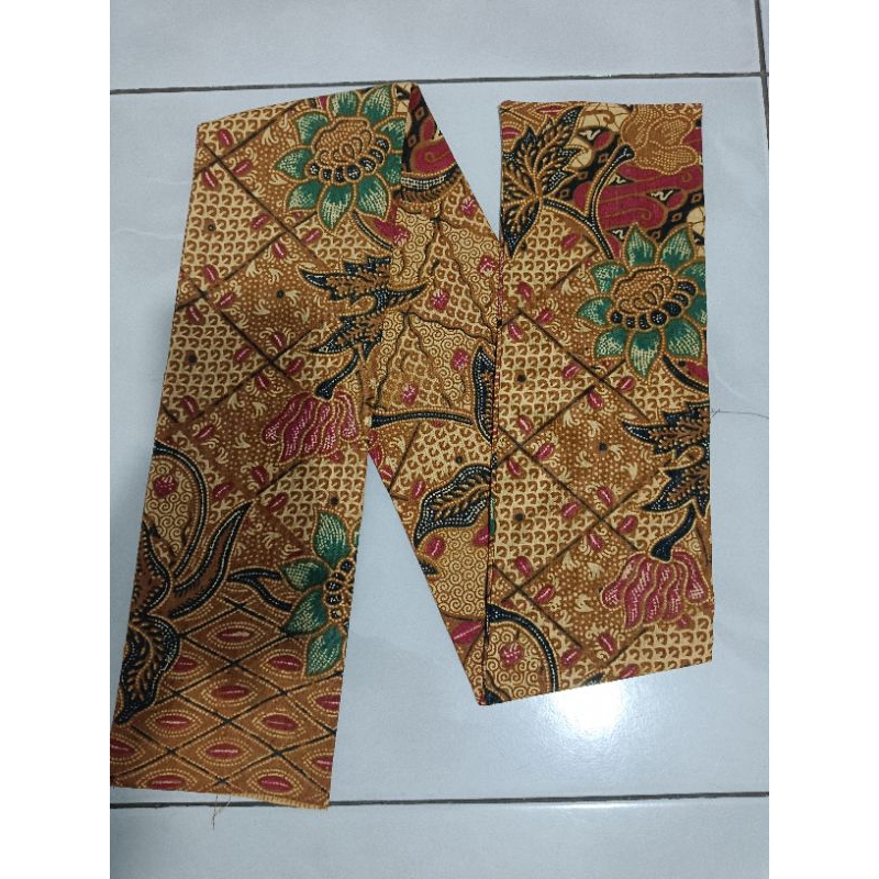 cukin terbaru / selendang batik betawi / selendang adat betawi / cukin batik anak / selendang betawi untuk anak /cukin batik / syal batik terbaru / cukin terbaru / cukin murah