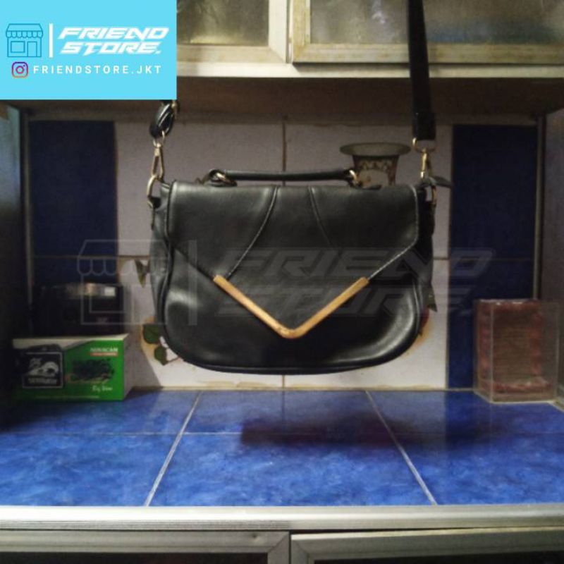 Tas Selempang Mini Kulit - Hitam (Second)