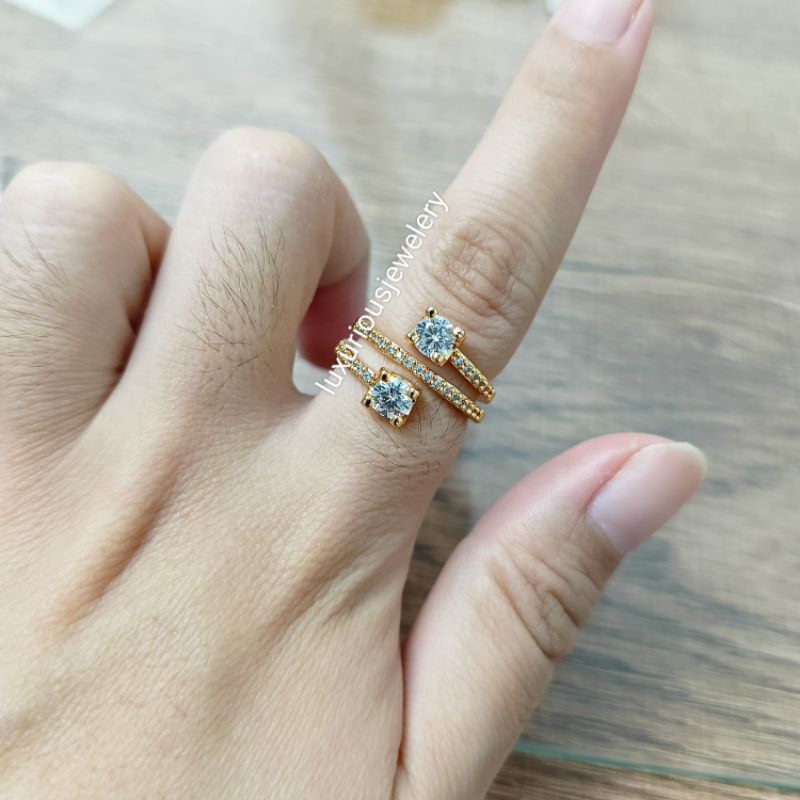 Cincin selisih lapis emas