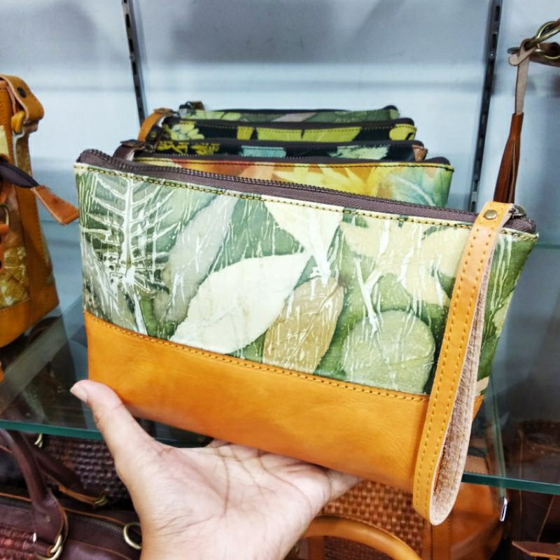 Pouch Kulit Ecoprint / Leather Pouch Ecoprint / Dompet Tangan