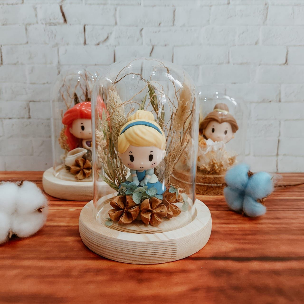 Preseved Flower Glass Dome Figure  - Princess Edition