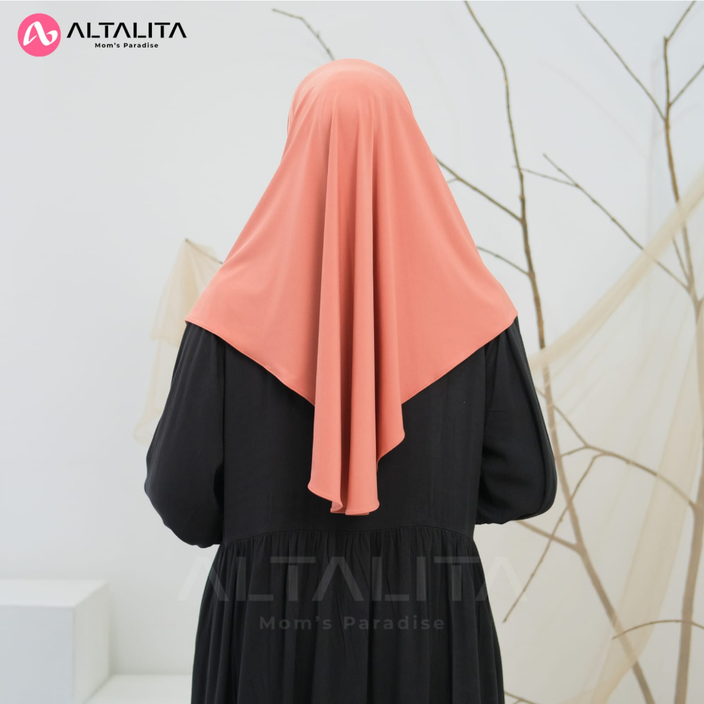 Altalita - Jilbab Instan Qanita Penguin Ukuran L Jersey Premium Hijab Bergo Hamidah Menutup Dada Kerudung Sport Instant Cocok Untuk Sekolah Olahraga Volly Futsal Senam dan Sehari-Hari