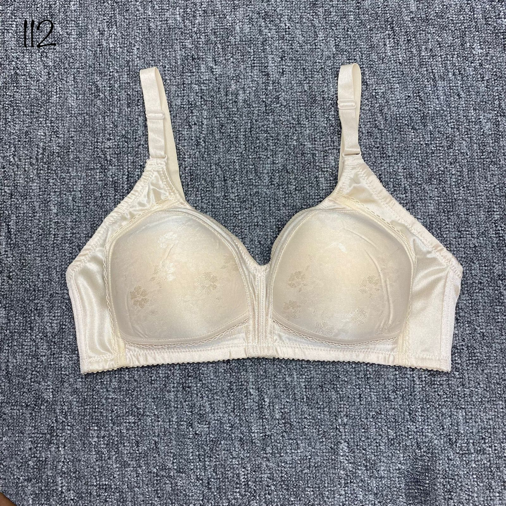 Bra wanita 112 import  tanpa kawat busa sedang dan lembut