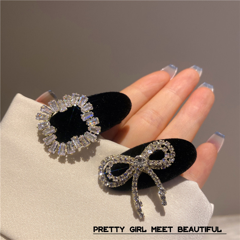 Caliloops Jepit Rambut Poni Kecil Mini Berlian Korean Style Nolly