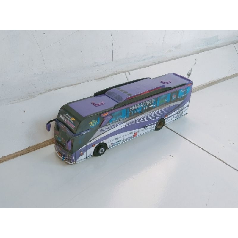 miniatur papercraft bus skala 50 sjm trans ratu maher