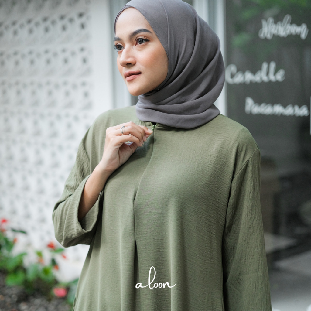 Zerra Midi Dress Bahan Crinkle Airflow Busui Friendly – Kaftan Tunik Terbaru