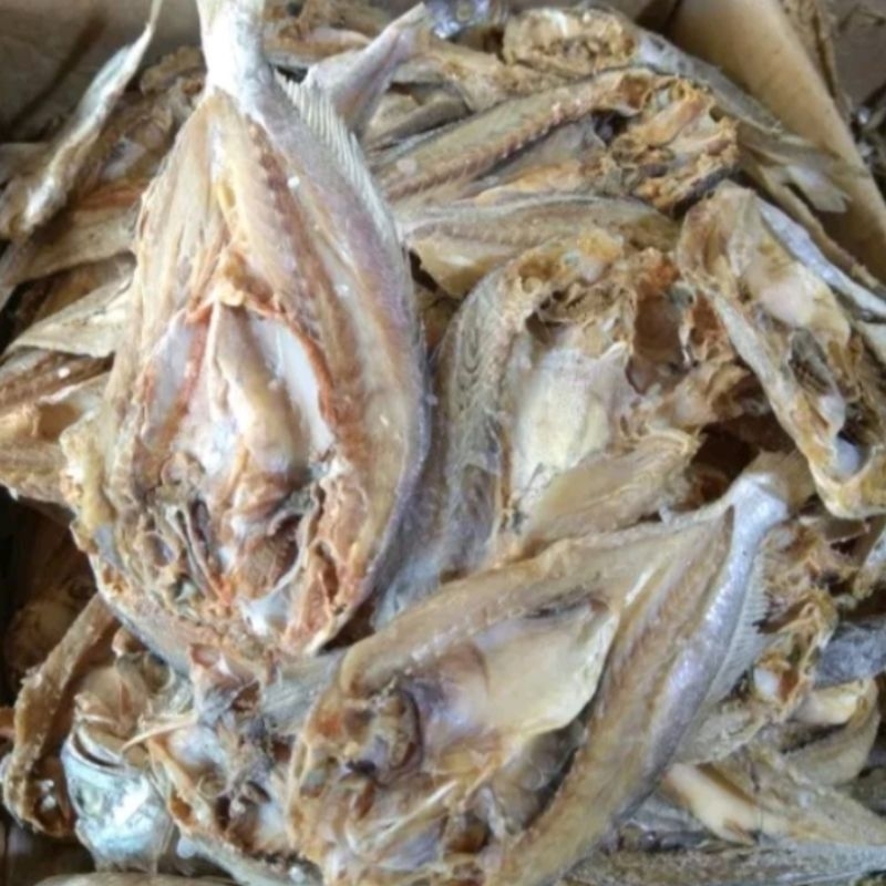 

IKAN ASIN BELAHAN/BATU BELAH-1KG