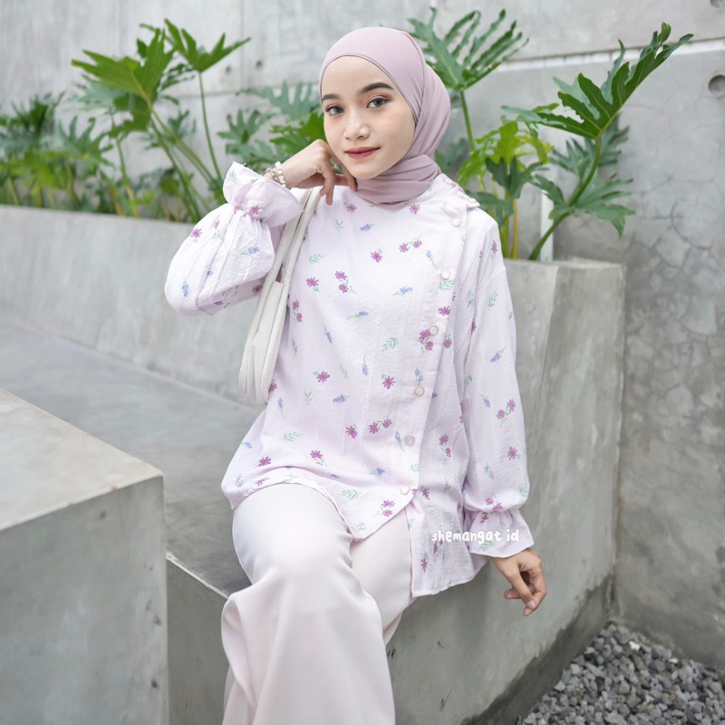 CAZELI BLOUSE CRINKEL MOTIF BUNGA KIYOWO BY SHEMANGAT ID