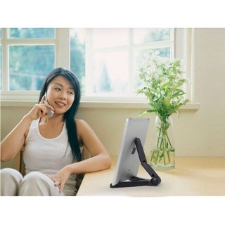 Holder Stand Universal Tablet / ipad / Note Portable Standing Folding