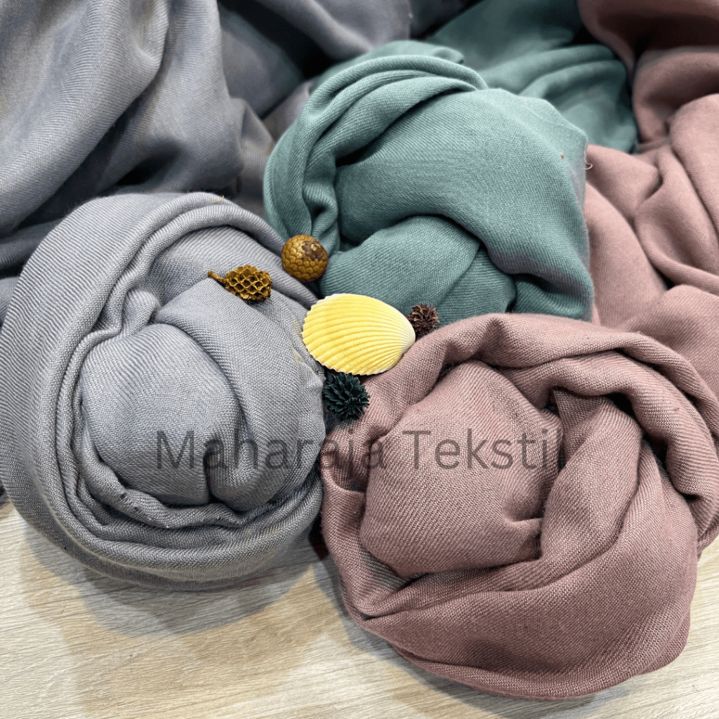 Kain Voal Superfine Premium / Voal Motif Premium / Voile Jacquard / Scarf Voile / Burberry Scarf / Katun Voile Premium Meteran