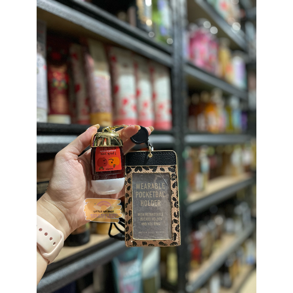 BATH & BODY WORKS LANYARD WEARABLE POCKETBAC POCKET BAC HOLDER LEOPARD ID CARD