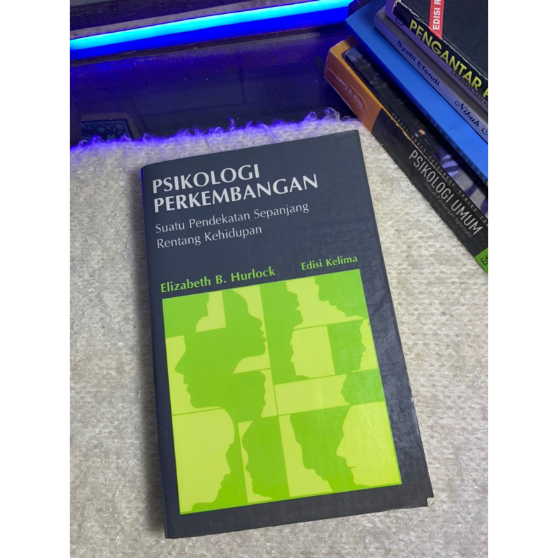 

Psikologi Perkembangan by Elizabeth b.Hurlock