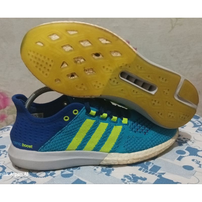 Adidas Cosmic boost