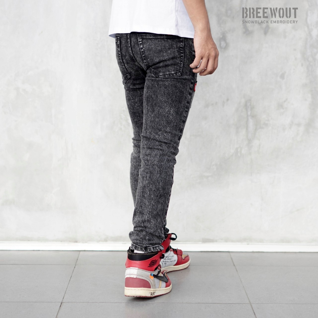 celana jeans pria sobek lutut / jeans sobek ripped pria / jeans sobek lutut pria / jeans pria sobek / jeans ripped pria slimfit