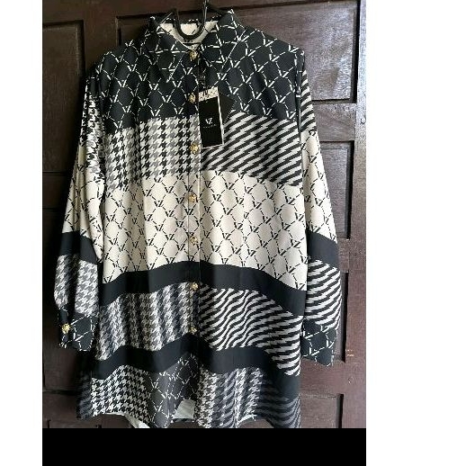 vivi zubedi Rumaisha tunic black preloved