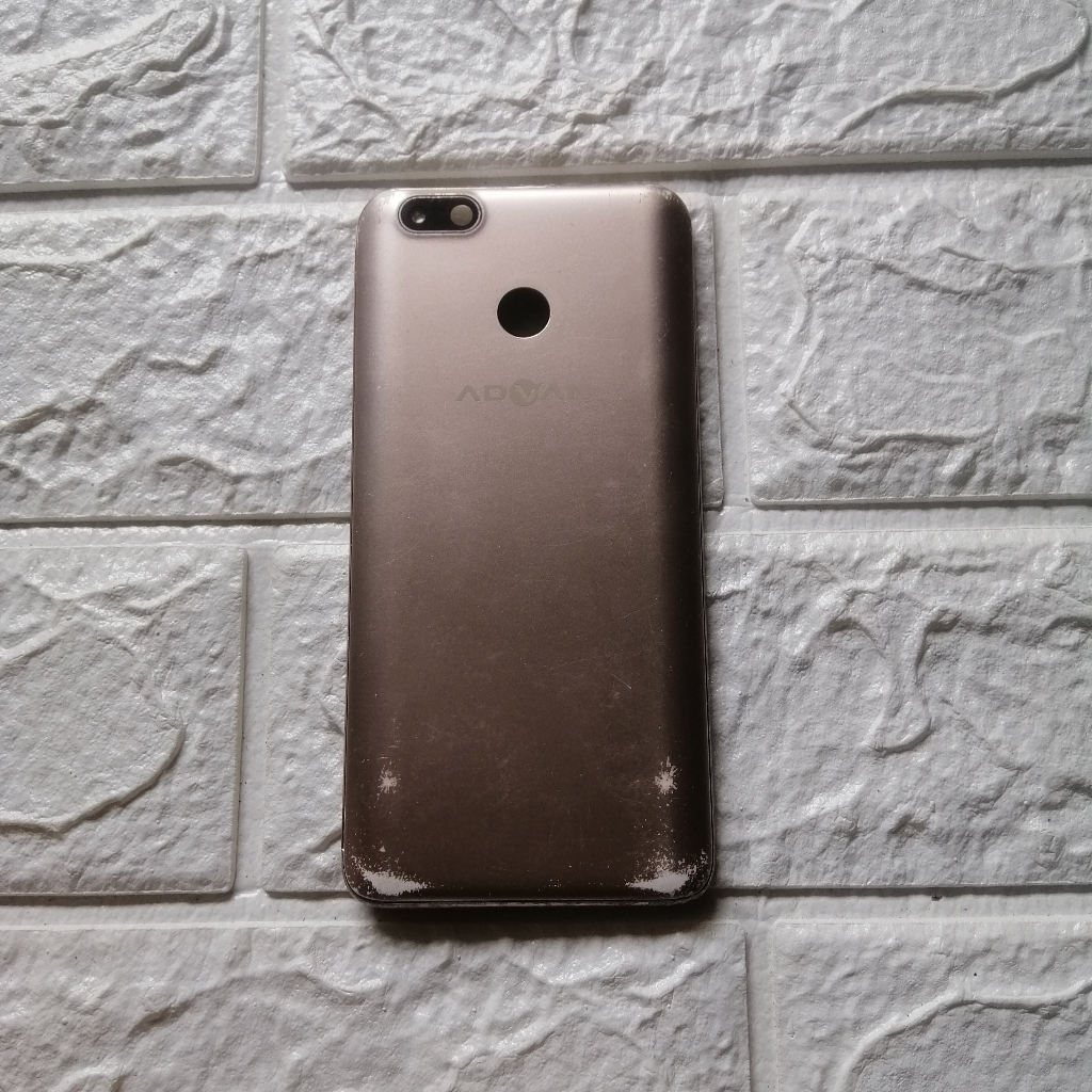 backdoor dan middle frame advan s6 plus i55d casing original  copotan - back cover case belakang