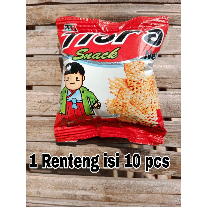 

Snack Tiara 1 Renteng Isi 10 pcs