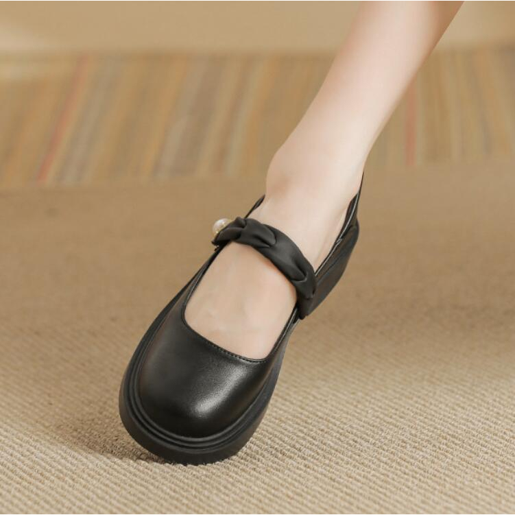 SEPATU MARY JANES KOREA '' KIARA '' SLIP ON GESPER MUTIARA GPR 0111