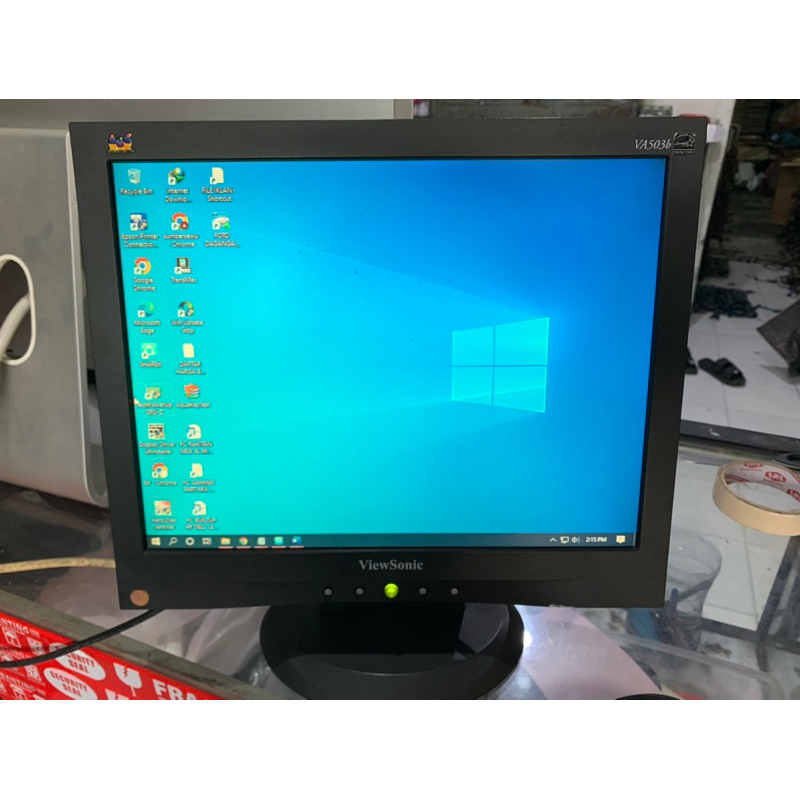 MONITOR VIEWSONIC 15&quot; KOTAK ADA MINUS DIKIT