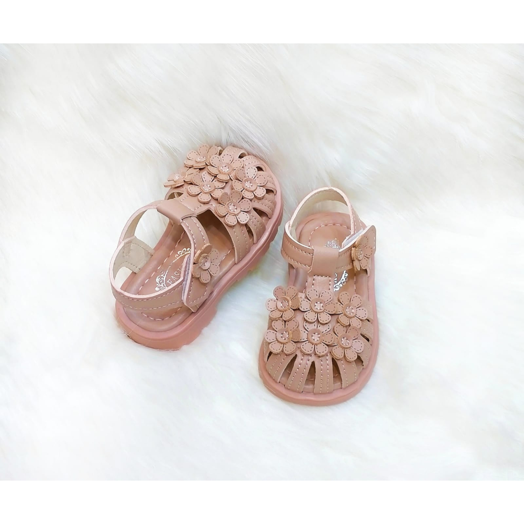 7.7   TERMURAH Sepatu Sandal Anak Perempuan Import